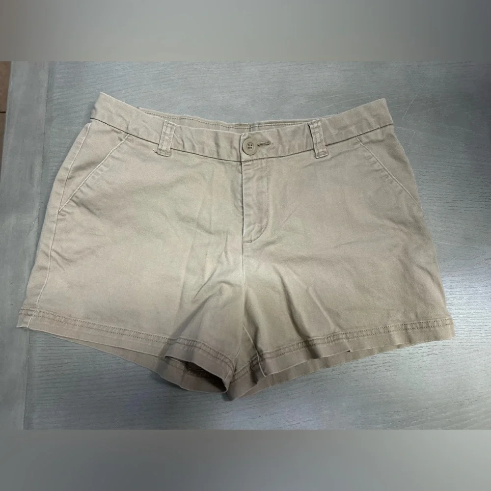 BCG Women’s Khaki Cinco Shorts With‎ Pockets Size 8